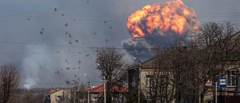 Ukraina. Pożar składów amunicji może potrwać nawet tydzień
