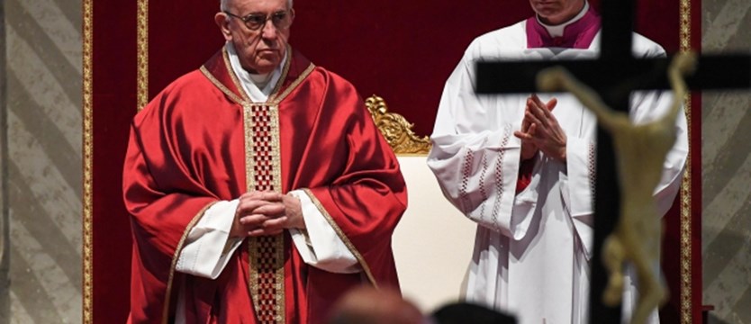 Nabożeństwo Męki Pańskiej pod przewodnictwem papieża