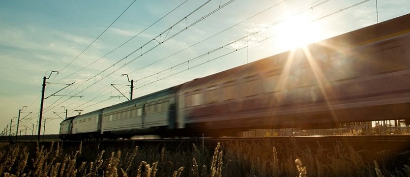 Pociąg Warszawa – Berlin zatrzymany w Mogilnie z powodu informacji o bombie