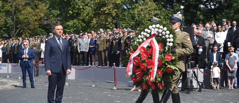Przemówienie prezydenta i defilada na Święto Wojska Polskiego