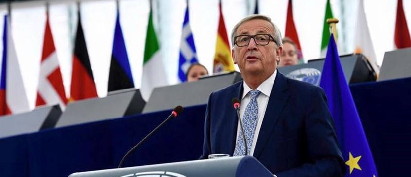 Juncker przeciw sankcjom finansowym dla nieprzyjmujących uchodźców