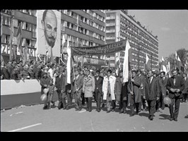 Lenin i gazy łzawiące w PRL. Wspomnienia 1 maja