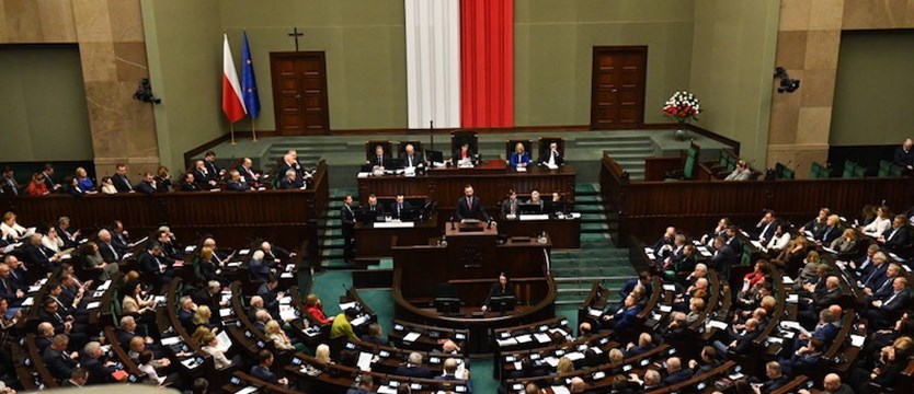 Sejm uchwalił nowelizację ustawy o Sądzie Najwyższym. Pieniądze z KPO coraz bliżej?
