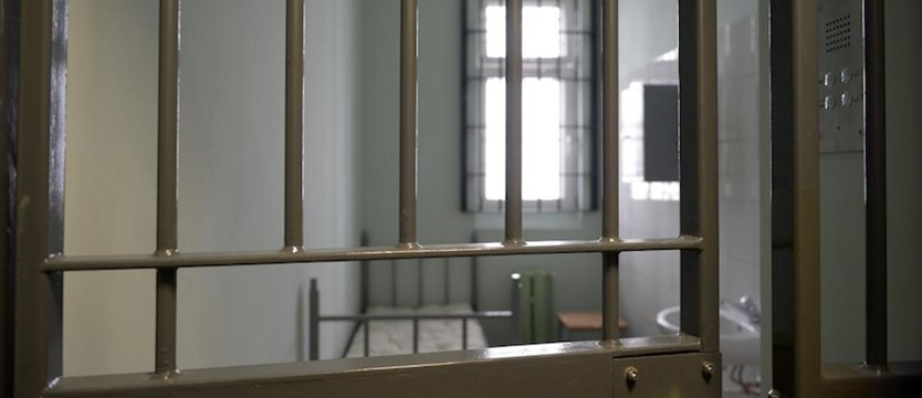 Koszalin: 25 lat więzienia za zabójstwo ze zgwałceniem 30-latki