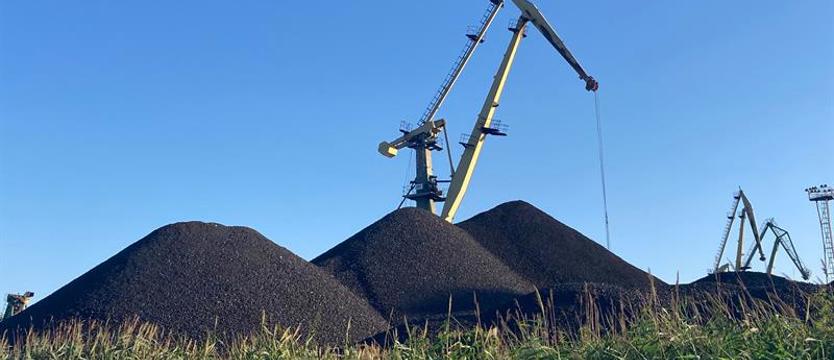 Szczecin wciąż czeka na podpisanie umowy z Węglokoksem. Kiedy ruszy sprzedaż węgla?