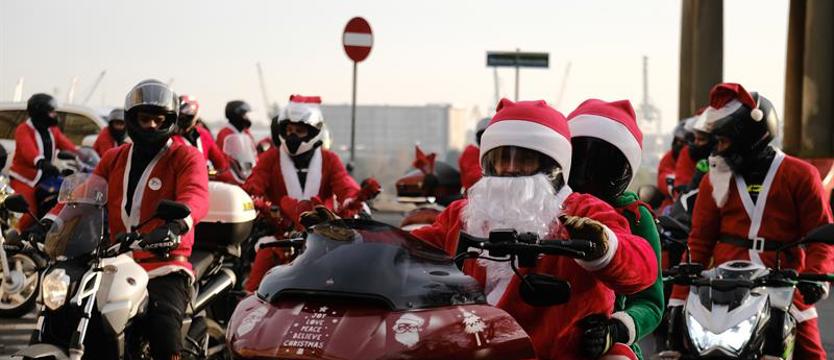 Mikołaje na motocyklach pojechali do dzieci
