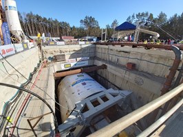 „Wyspiarka” ruszyła. Tunel ma być gotowy do jesieni 2022 roku