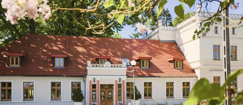 Międzypokoleniowe spotkanie w Pałacu Ostoja