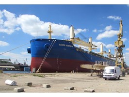 Statek „Szare Szeregi” odnawia klasę w Morskiej Stoczni Remontowej „Gryfia”