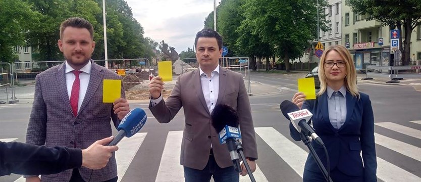 PiS pokazuje żółtą kartkę prezydentowi Szczecina