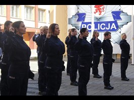 Policjanci ślubowali. Do służby po szkoleniach