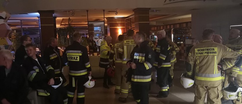 Nocna ewakuacja Sandry w Pogorzelicy z powodu „cofki” gazów