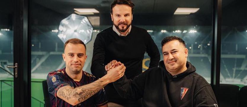 Pogodził Grosika z Haditaghim. Daniel Kaniewski o kulisach negocjacji kapitana Pogoni z jej właścicielem