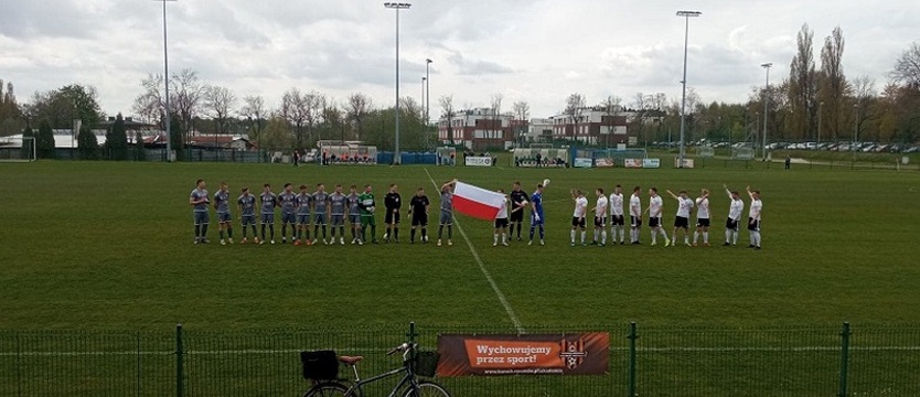 Piłka nożna. Hutnik pokonany u siebie