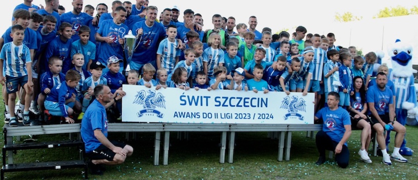 Piłka nożna. Świt Skolwin w II lidze!