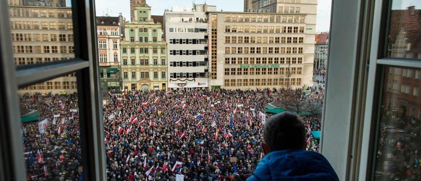 KOD demonstrował w dużych miastach