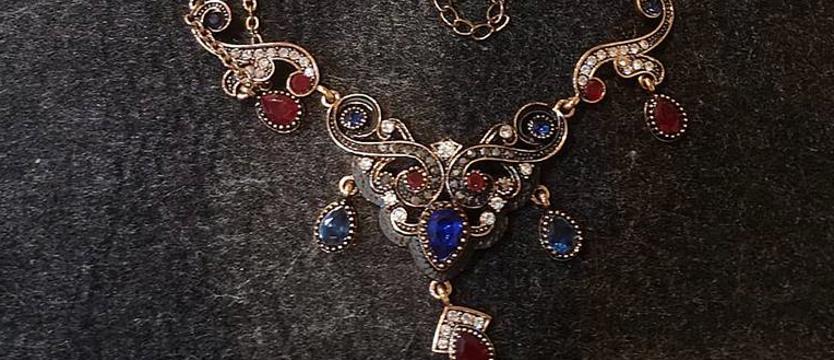 Charytatywna zbiórka i licytacje. Na hasło: "Paczka dla zwierzaczka"