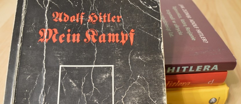 "Mein Kampf" w niemieckich księgarniach