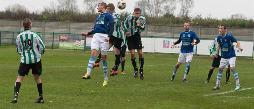 Piłka nożna. Transfery w regionie (1)