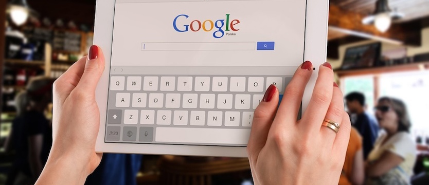 UOKiK zarzuca Google korzystanie z pozycji dominującej. Bigtech odpiera zarzuty