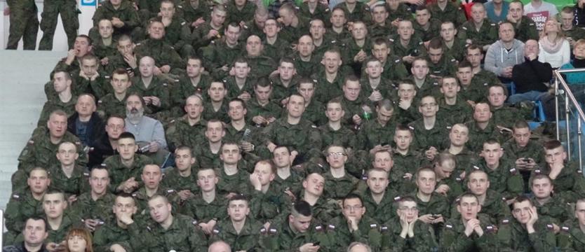 Mobilizacja na trybunach