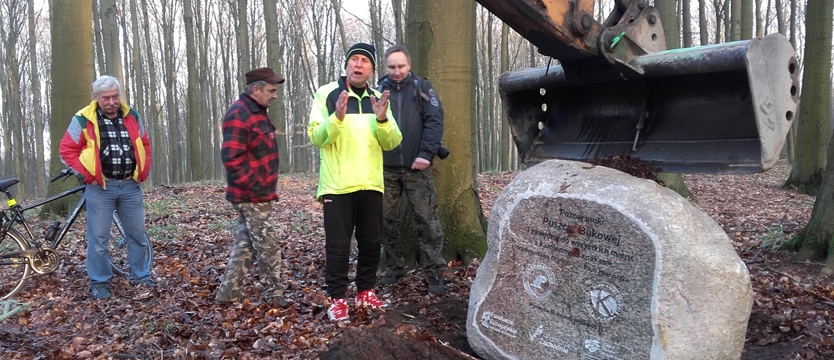 Kamienie wskażą drogę