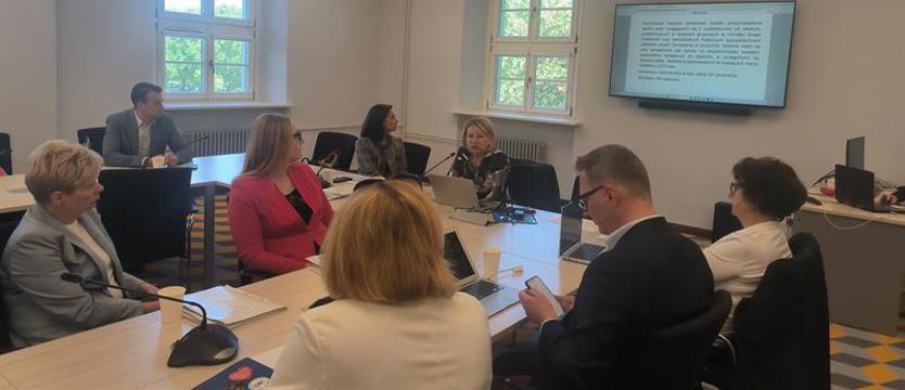 Nocna prohibicja w Szczecinie. Pozytywna opinia komisji zdrowia rady miasta