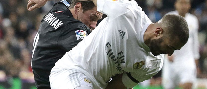 Piłka nożna. Powrót Krychowiaka i problem Golli