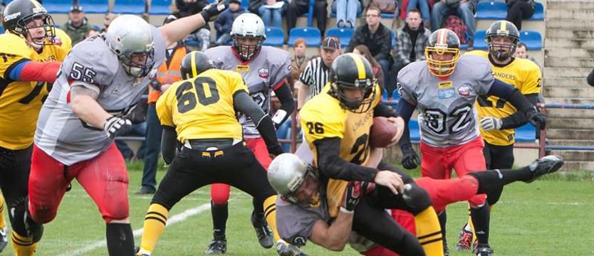 Futbol amerykański. Wzmocnienia zza Oceanu