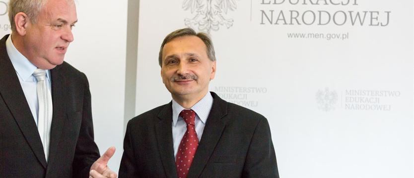 Nieszczelne finanse oświaty