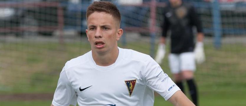 Piłka nożna. Wzmocnienia Błękitnych