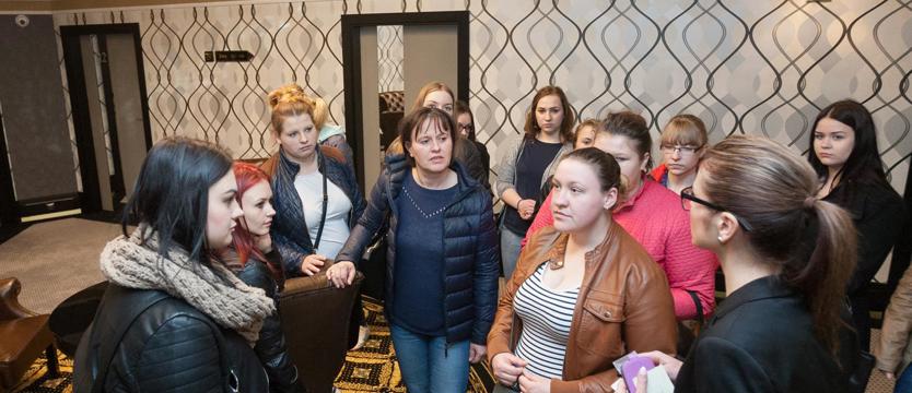 Uczniowie poszli do pracy