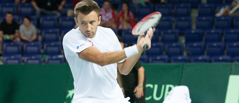 Tenis. Przysiężny z tarczą