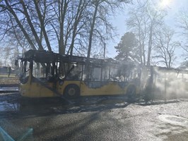 Pożar miejskiego autobusu w Stargardzie. Spłonął całkowicie