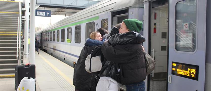 Intercity darmowe dla uchodźców do końca marca, w Polregio bez zmian