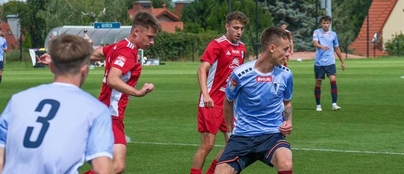 Piłka nożna. Czarny weekend w III lidze