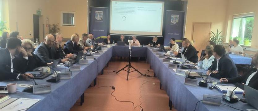 Dobra z planem „niedoskonałym, ale koniecznym”