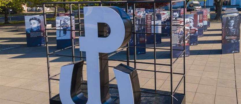 Fenomen Armii Krajowej. Wystawa na pl. Solidarności