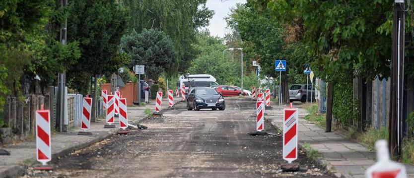 Trudniej kierowcom. Botaniczna bez asfaltu