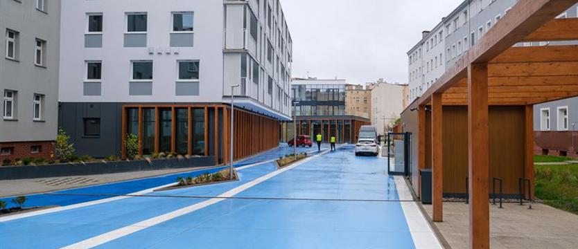 Mieszkania, żłobek i ogród społeczny. Zakończono rewitalizację Kwartału 36 w centrum Szczecina