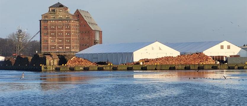 Kołobrzeski port podsumował rok. Trudna sytuacja geopolityczna wymusza zmiany