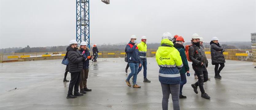 Przy Arkońskiej budują dla oddziałów zakaźnych. Z lądowiskiem nad dachem