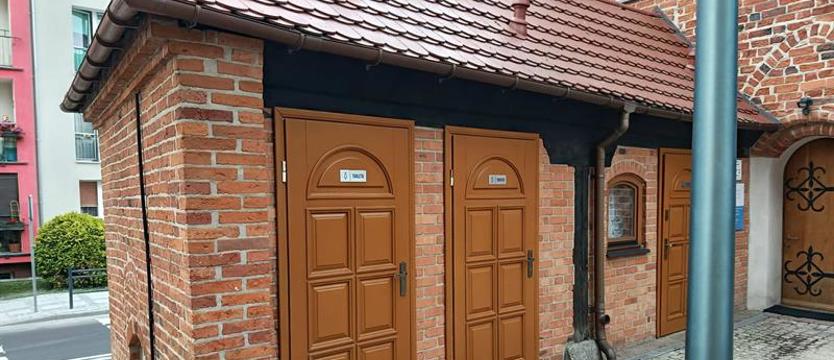 Bezpłatne toalety na Starym Mieście