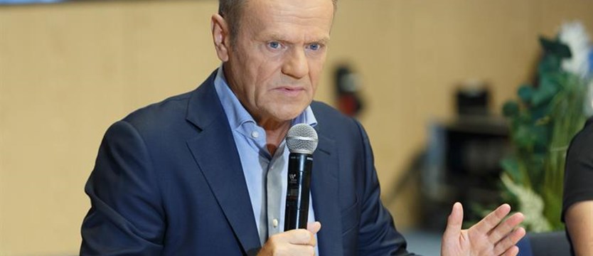 Donald Tusk w Szczecinie. Samorządowcy o katastrofie na Odrze