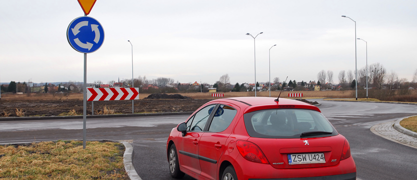 Rondo Gryfa i ulica Kwiatkowskiego