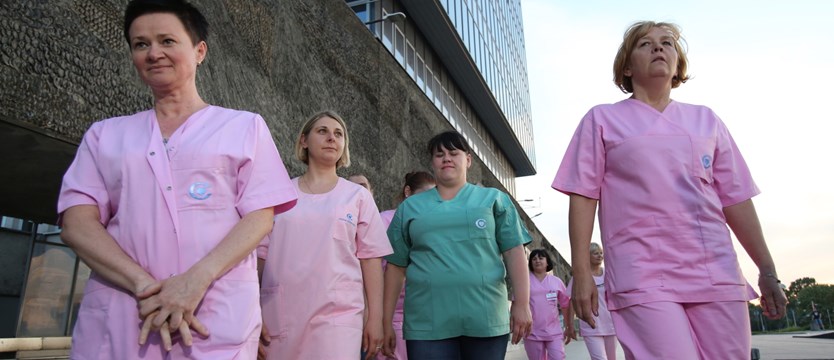 Negocjacje zawieszone, pielęgniarki czekają na propozycje