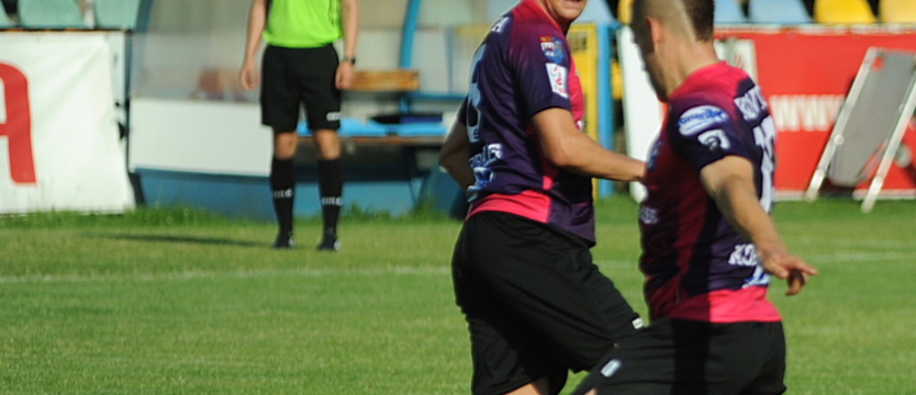 Piłka nożna. Raków - Kotwica 3:1