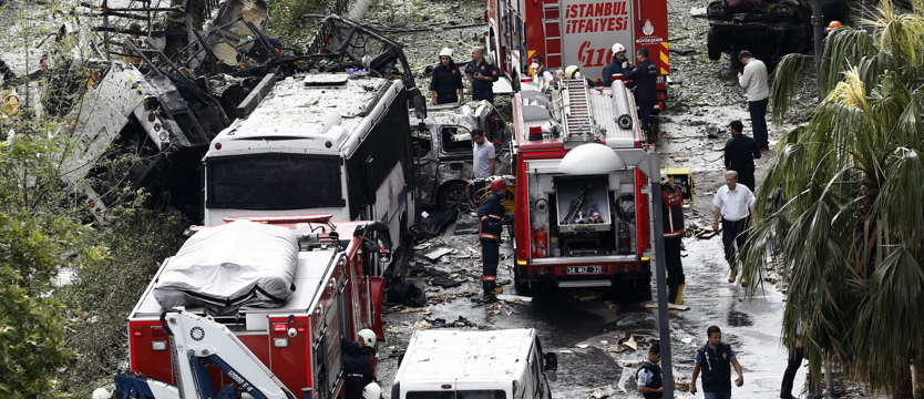 Zamach bombowy w Stambule