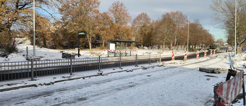 Śnieg tym pracom nie sprzyja