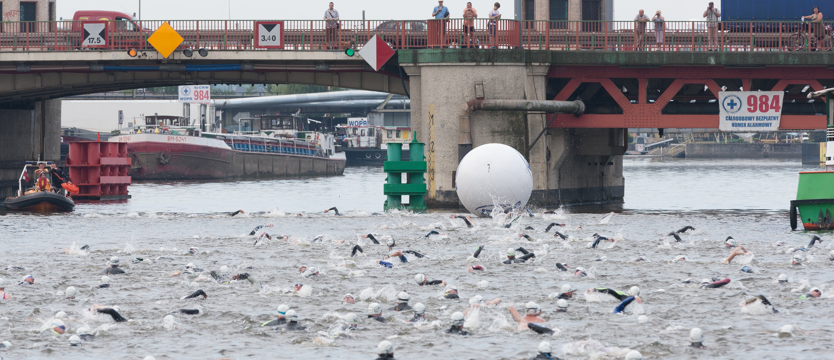 Triathlon. Wskoczą do Odry